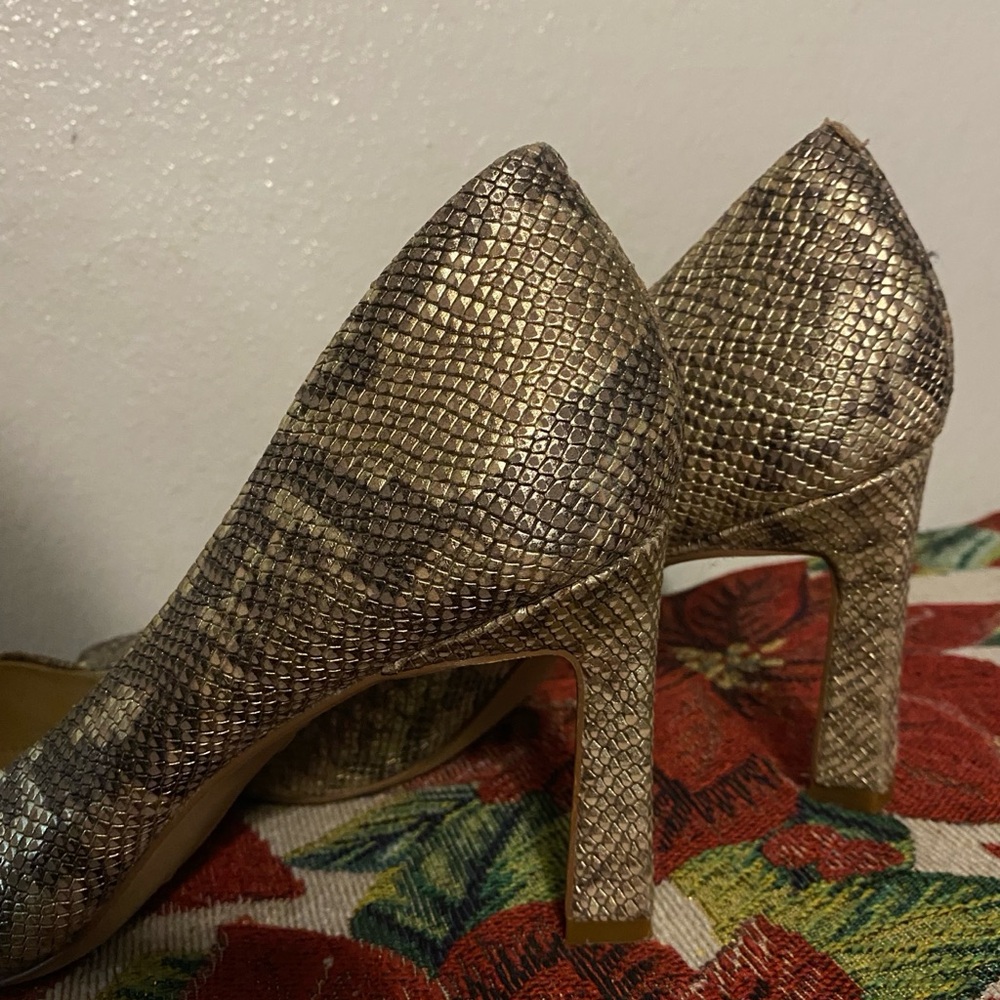 Vince Camuto Metallic Snakeskin Pointed Toe Pumps in Taupe - Picture 7 of 8